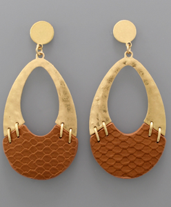 Leather Link Teardrop Earrings (Brown)